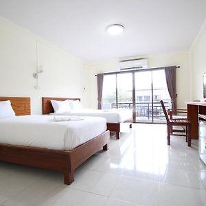 Dreibettzimmer